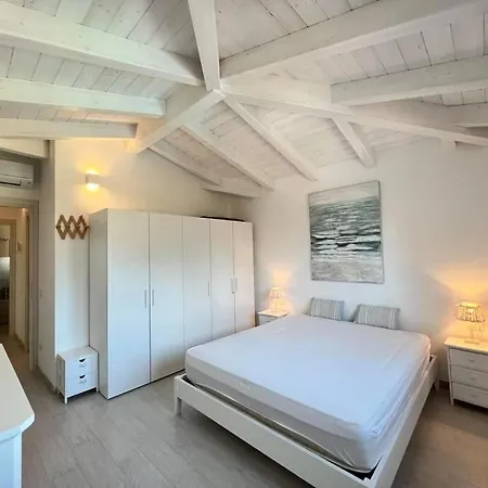 La Residenza Del Mare Сasa de vacaciones Limpiddu